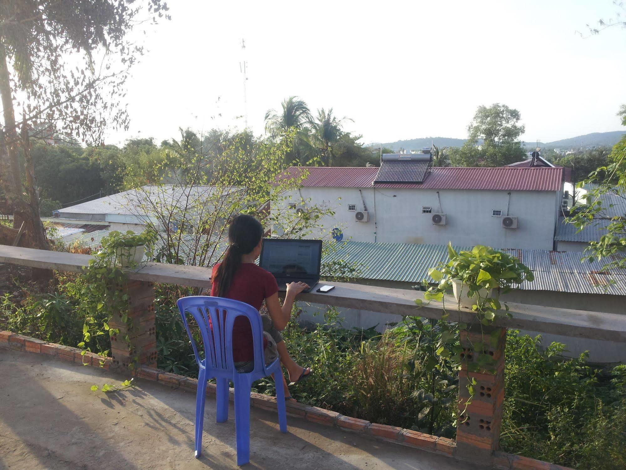 Be Home Hostel Phu Quoc Bagian luar foto
